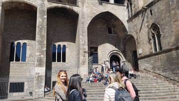 Barcelona Old Town and Gothic Quarter Private Walking Tour - In out Barcelona Tours