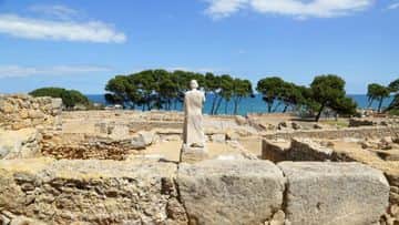 The Roman and Greek heritage of Costa Brava Private Day Tour with Panoramic Boat Ride. - In out Barcelona Tours